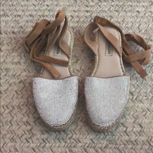 Steve Madden Lace up espadrilles